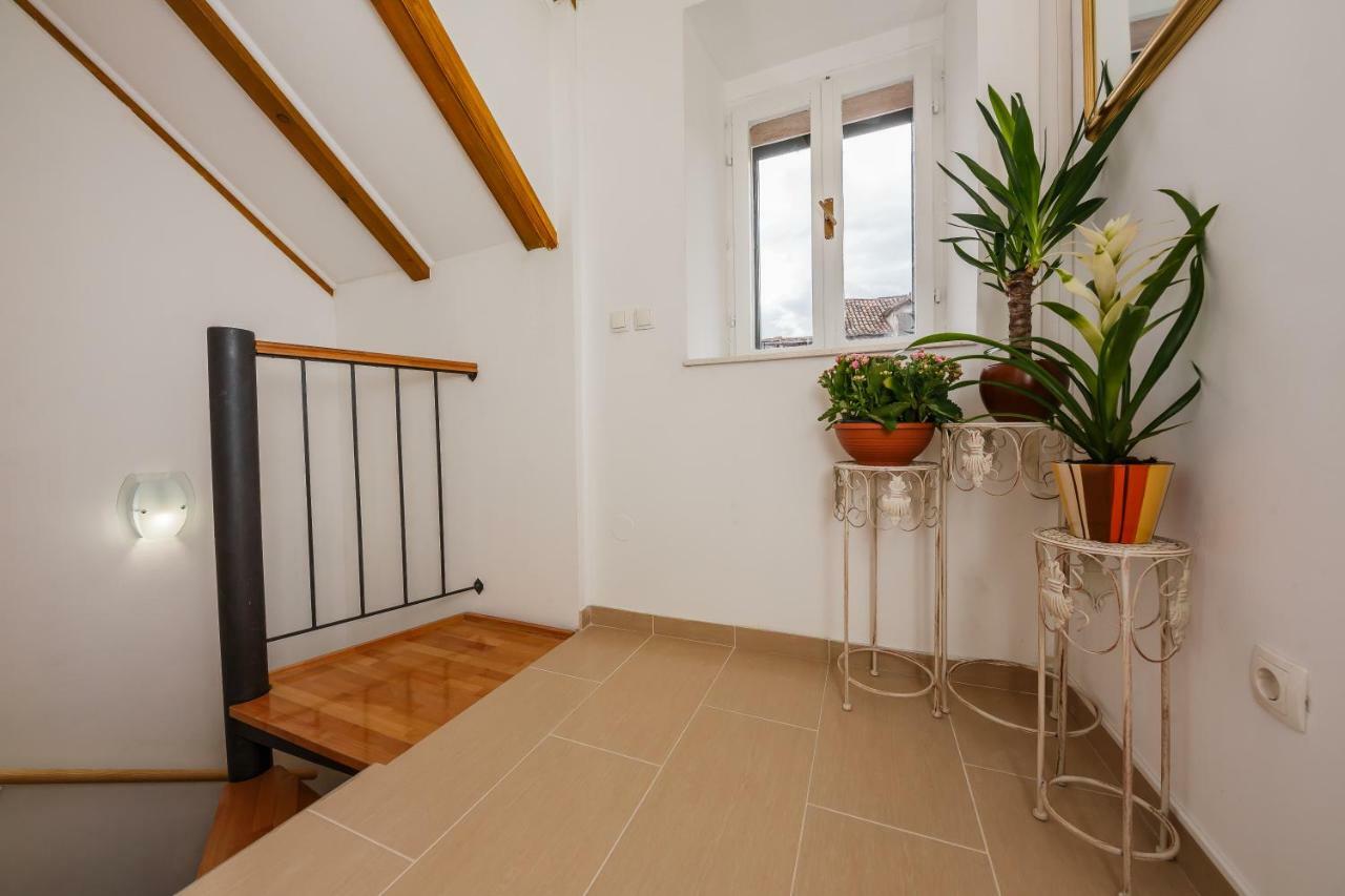 Apartman Mare Kastela Luaran gambar